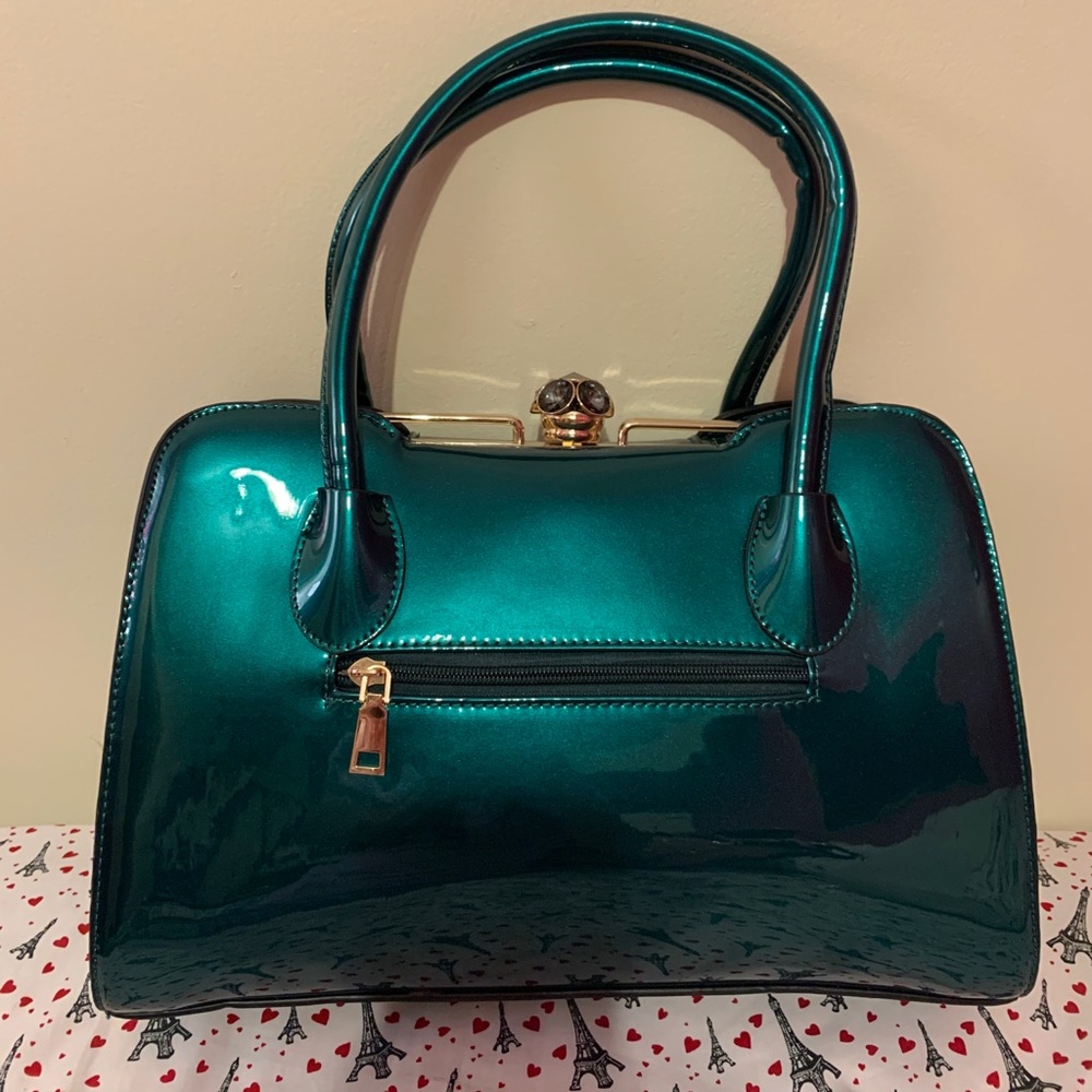 New wickedly green patent and rhinestone studded purse! - Picture 3 of 6